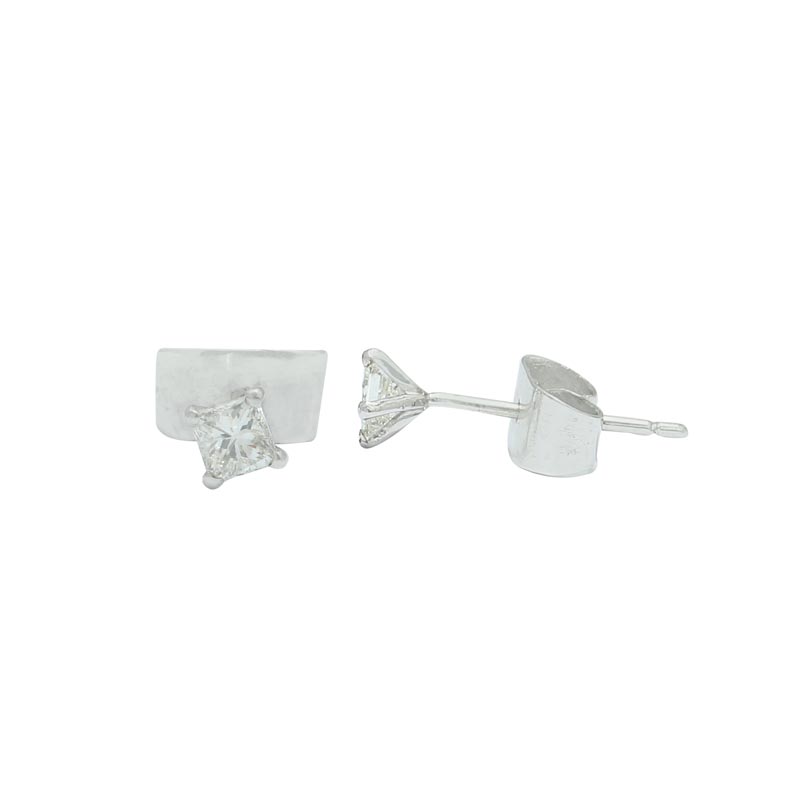 Diamond Earring (Generic)