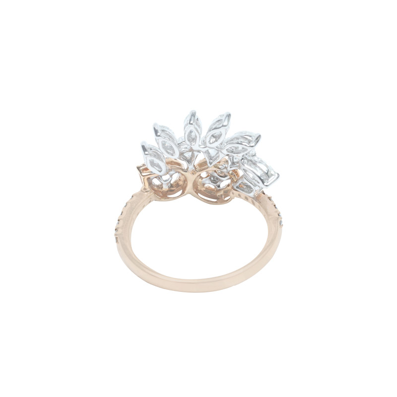 Diamond Finer Ring (Ladies-Cocktail)  